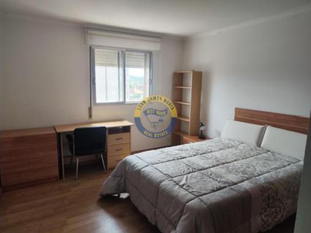 Piso en venta en Navatejera, Villaquilambre
