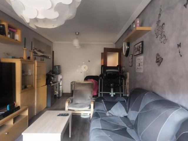 Piso en venta en Navatejera, Villaquilambre