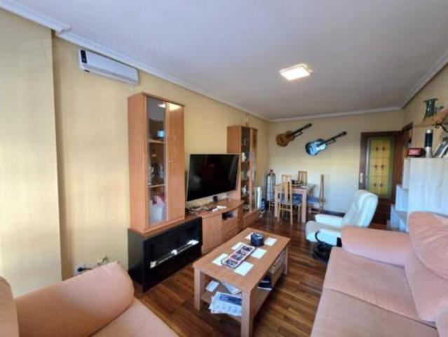 Piso en venta en Urbanización los Pontones, Villarcayo de Merindad de Castilla la Vieja