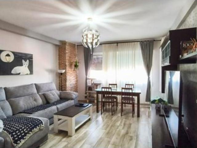 Piso en venta en Villarejo De Salvanés, Madrid