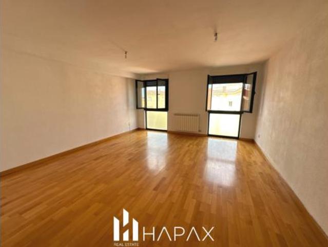 Piso en venta en Villares De La Reina, Castilla y León
