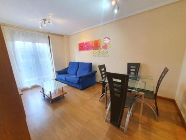 Piso en venta en Villares De La Reina, Castilla y León