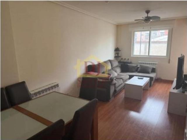 Piso en venta en Villares De La Reina, Castilla y León