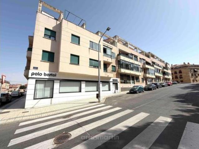Piso en venta en Villares De La Reina, Castilla y León