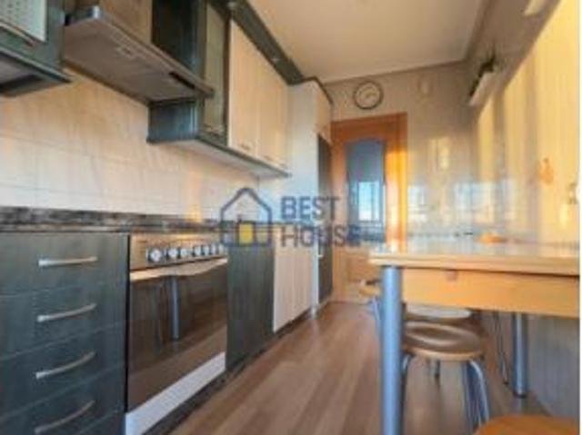 Piso en venta en Villaturiel, Castilla y León