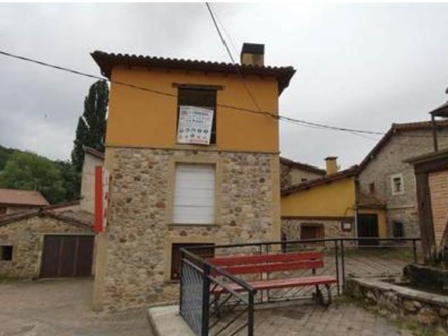 Piso en venta en Villavelayo, La Rioja