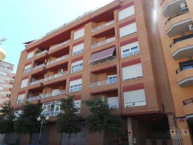 Piso en venta en l'Alt Vinalopó / El Alto Vinalopó, Valencia