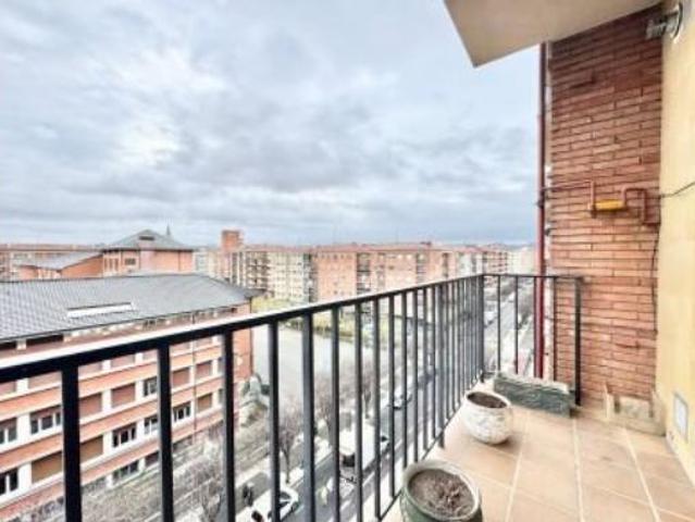 Piso en venta en Coronación, Iruña De Oca