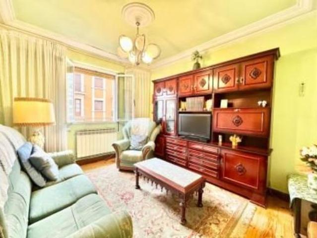 Piso en venta en Coronación, Iruña De Oca