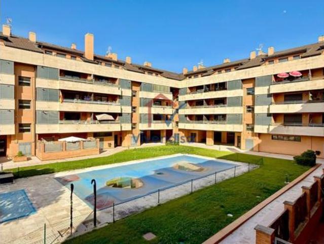 Piso en venta en Valdeluz, Yebes