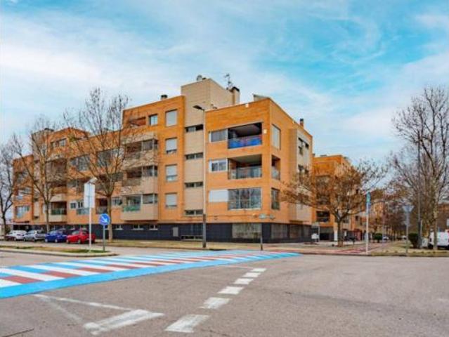 Piso en venta en Valdeluz, Yebes