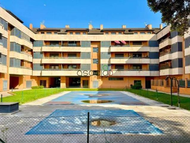 Piso en venta en Valdeluz, Yebes