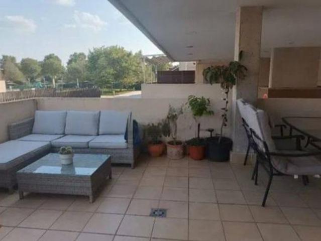 Piso en venta en Valdeluz, Yebes