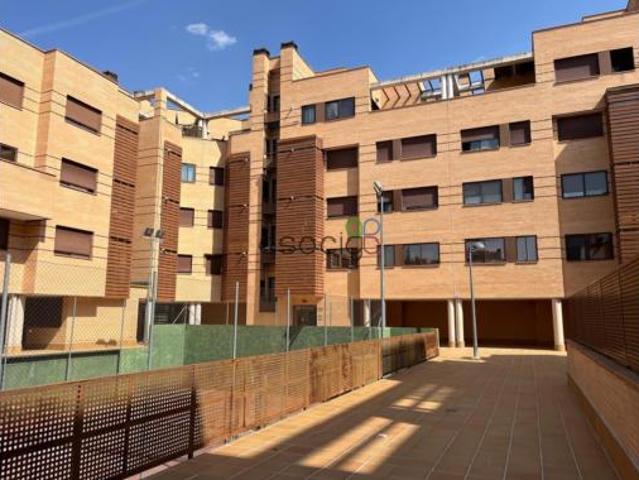 Piso en venta en Yebes, Valdeluz