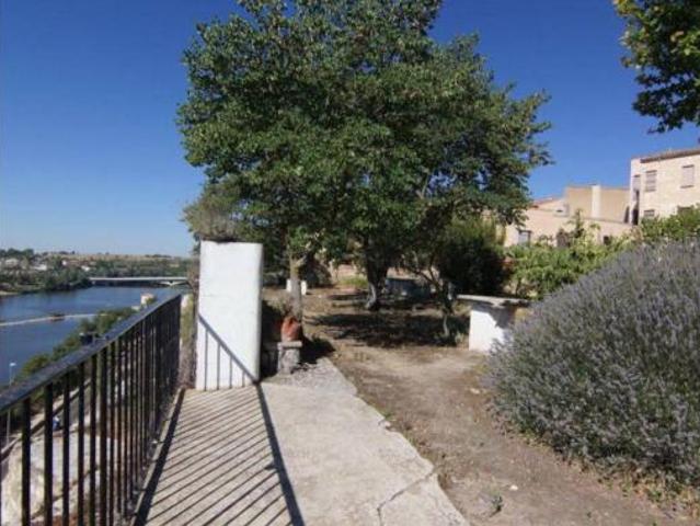 Piso en venta en Olivares, Zamora