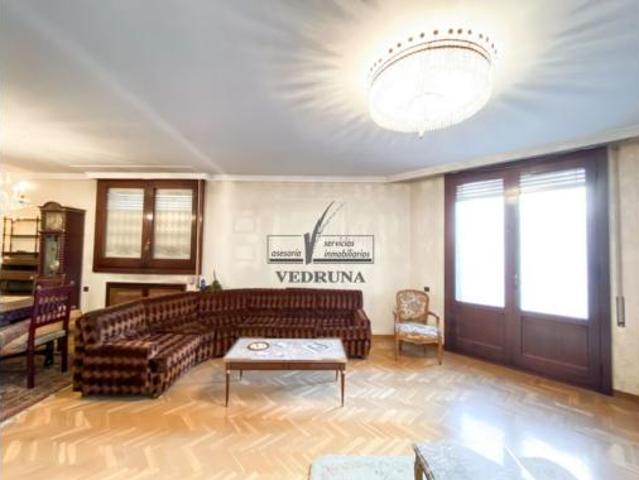 Piso en venta en Casco Histórico, Zaragoza