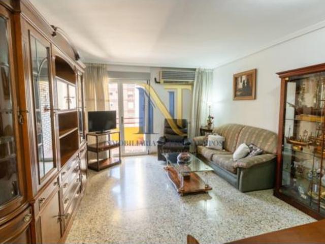 Piso en venta en Delicias, Zaragoza