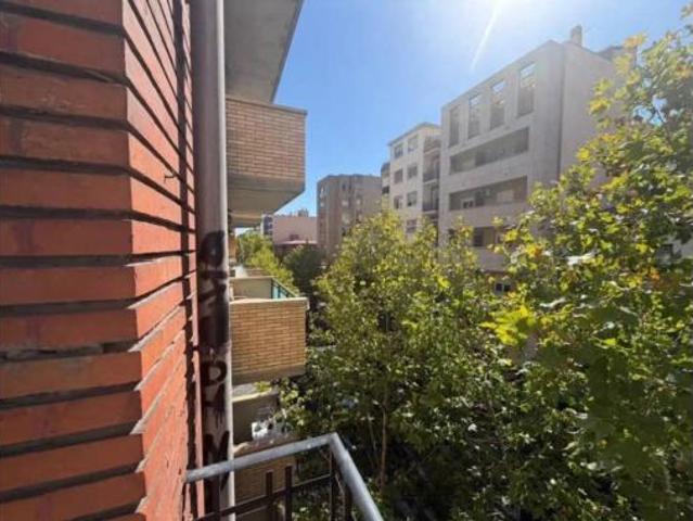 Piso en venta en Delicias, Zaragoza
