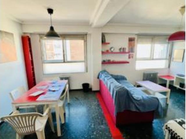 Piso en venta en Delicias, Zaragoza