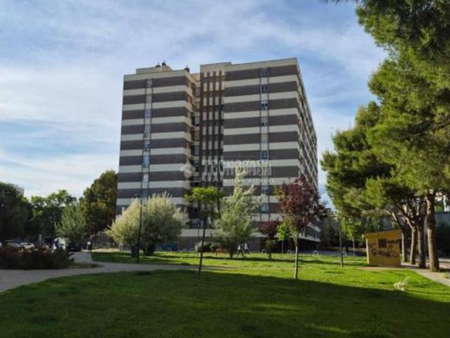 Piso en venta en El Rabal, Zaragoza