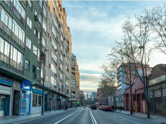 Piso en venta en El Rabal, Zaragoza