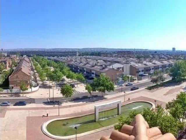 Piso en venta en Miralbueno, Zaragoza