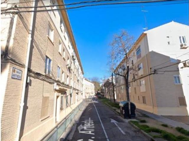 Piso en venta en Oliver-Valdefierro, Zaragoza