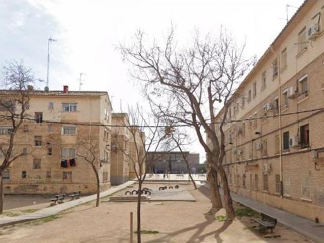 Piso en venta en Oliver-Valdefierro, Zaragoza