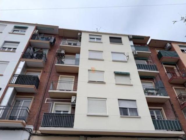 Piso en venta en Oliver-Valdefierro, Zaragoza