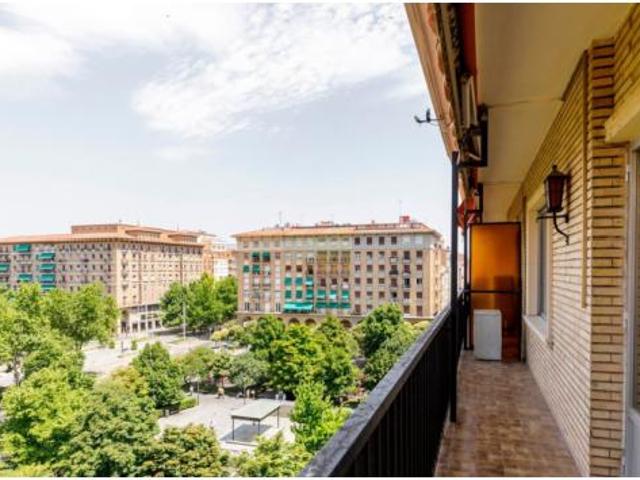 Piso en venta en Universidad, Zaragoza