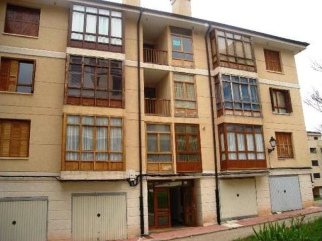 Piso en venta en Zorraquín, La Rioja