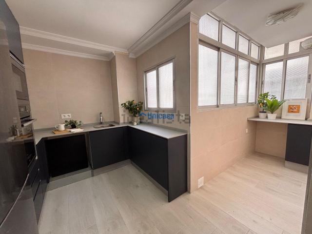 Piso en venta en Bailén-Miraflores, Málaga-Costa del Sol