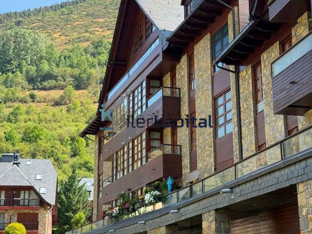 Piso en venta en Gausac, Val d'Aran