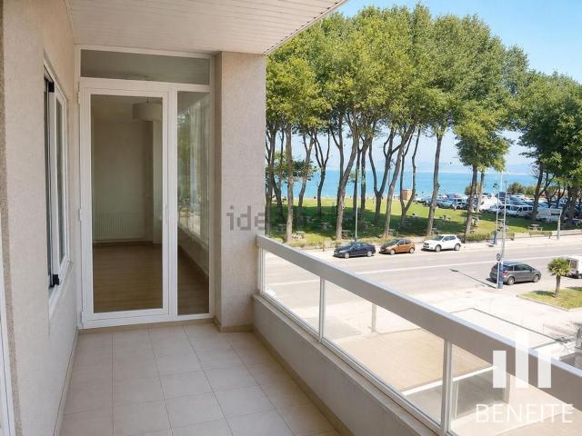 Piso en venta en Navia, Vigo