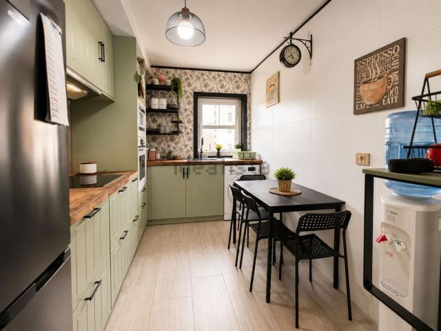 Piso en venta en Lavadores, Vigo