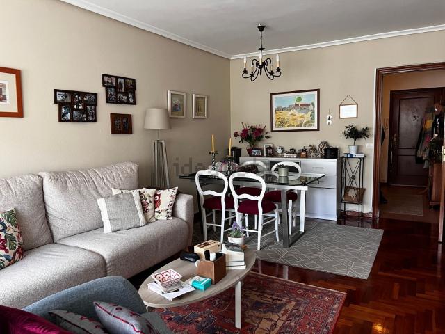 Piso en venta en Castrelos, Vigo