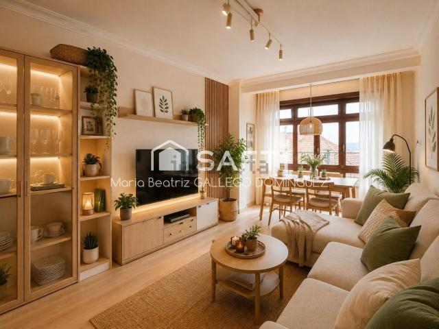 Piso en venta en Teis, Vigo