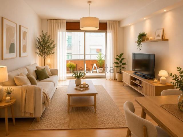 Piso en venta en Teis, Vigo