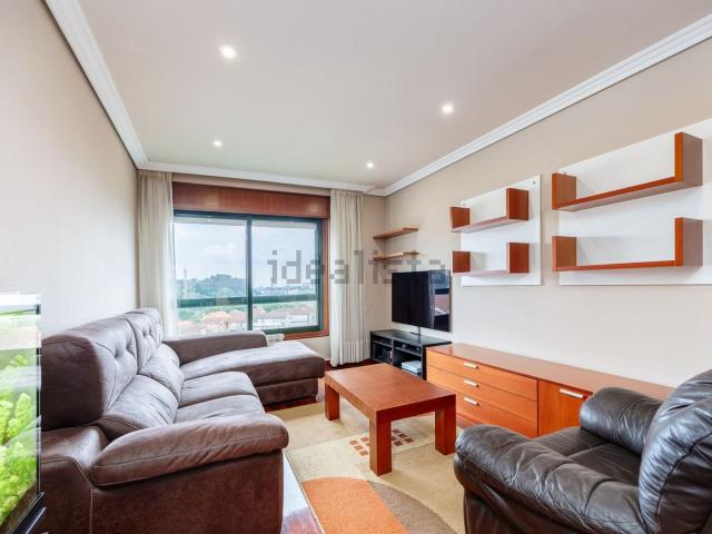 Piso en venta en Castrelos, Vigo
