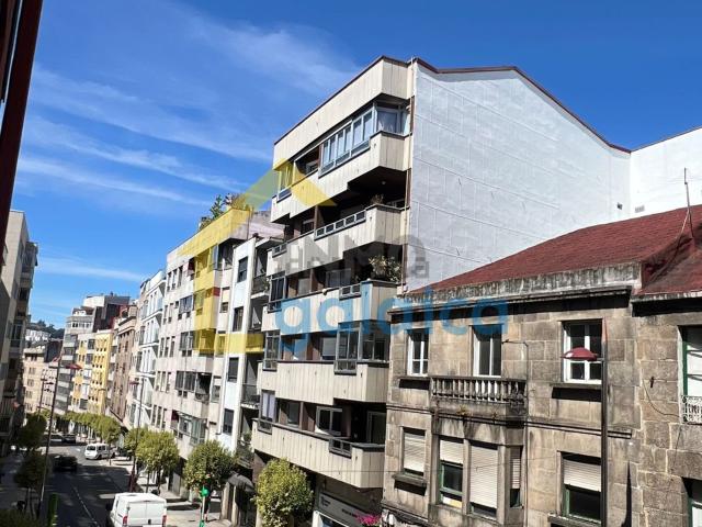 Piso en venta en Teis, Vigo