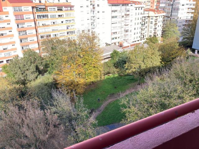 Ático en venta en Castrelos, Vigo