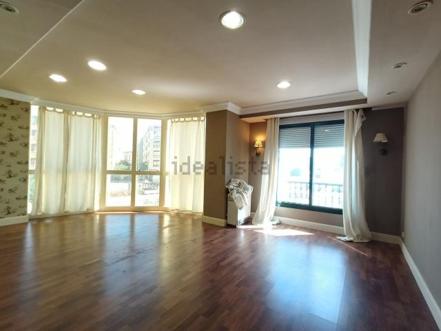 Piso en venta en Vilagarcía de Arousa, O Salnés