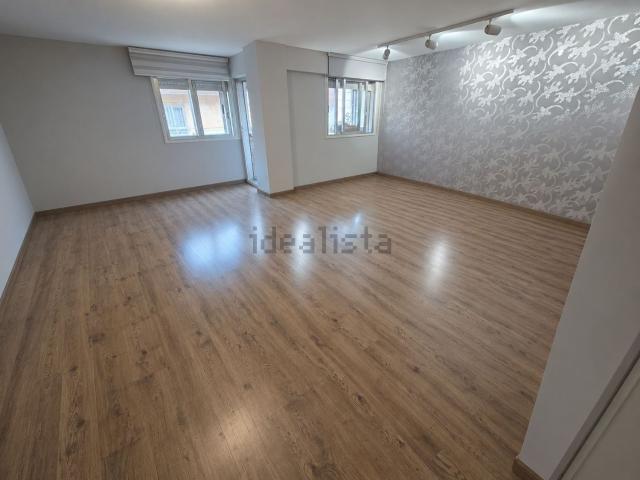Piso en venta en Vilagarcía de Arousa, O Salnés