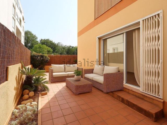 Piso en venta en Vilanova I La Geltrú, Plaça de la Sardana