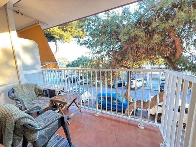 Piso en venta en Barri de Mar, Garraf
