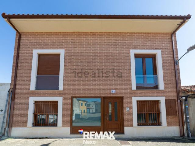 Dúplex en venta en Villalpando, Castilla y León