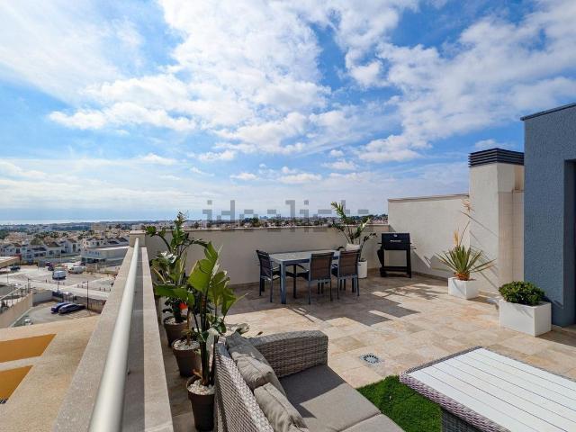 Dúplex en venta en Villa Martín, el Baix Segura / La Vega Baja