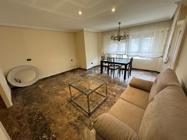 Piso en venta en l'Alt Vinalopó / El Alto Vinalopó, Valencia