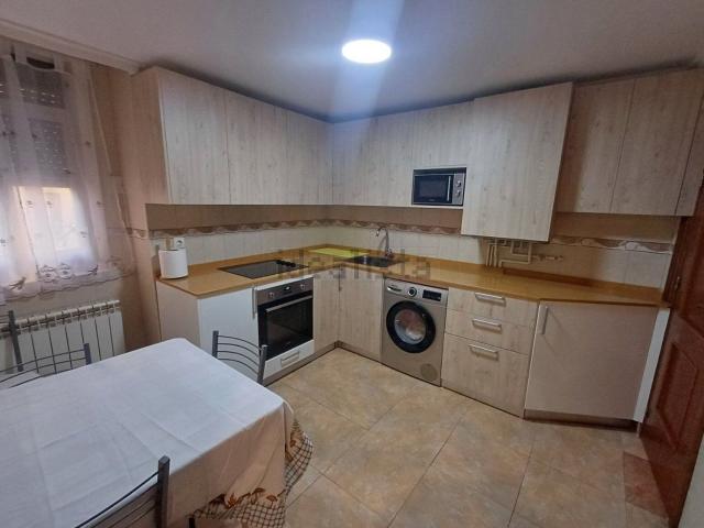 Piso en venta en Vitoria, Alde Zaharra/Casco Viejo