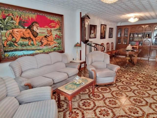 Casa en venta en San Vicente Del Raspeig, la Borinquen